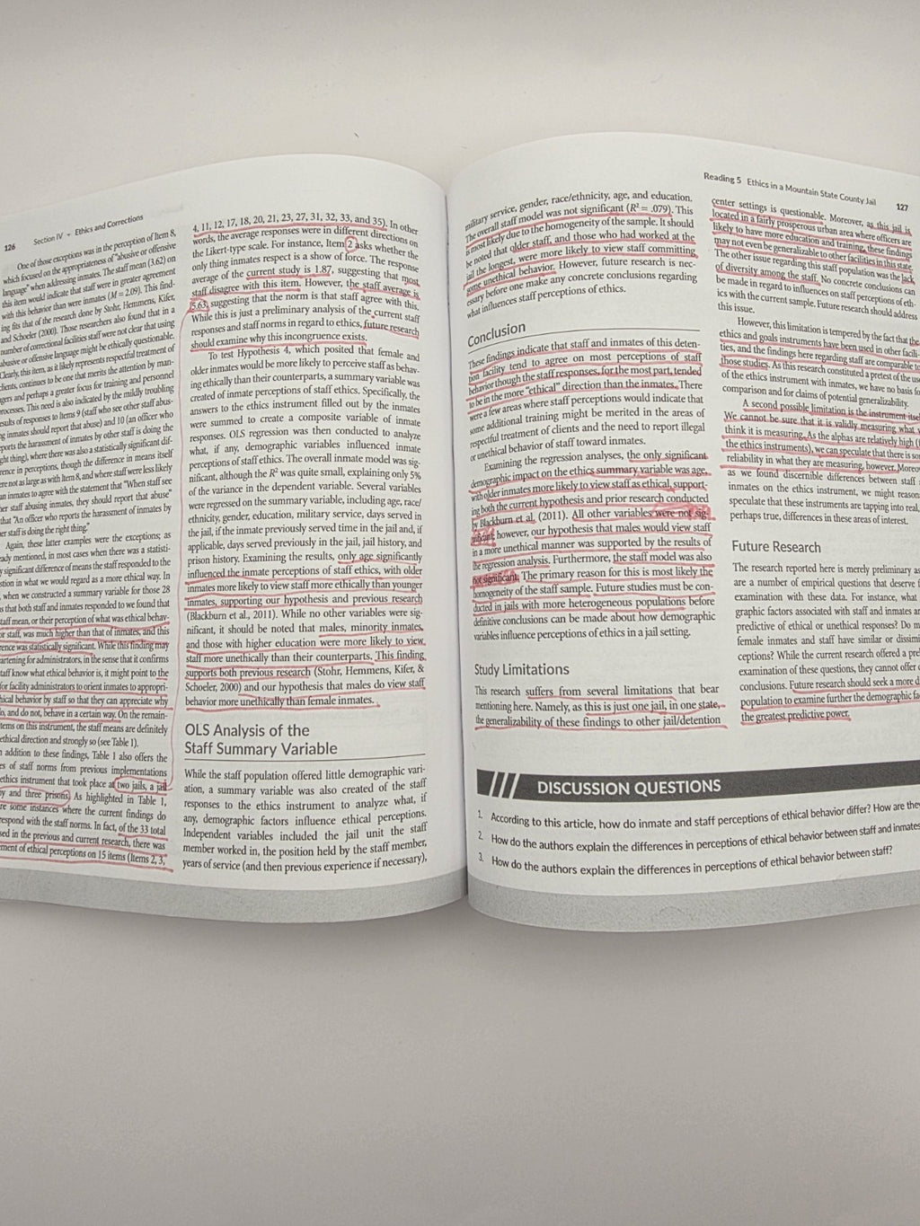 SAGE Corrections: A Text/Reader 3rd Ed Stohr Walsh Hemmens Paperback