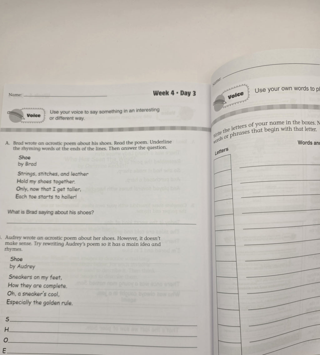 Evan-Moor Daily 6-Trait Writing Grade 4 Workbook (New)
